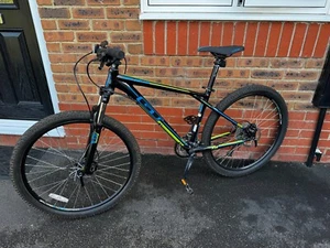 2017 GT Avalanche Sport Mountain Bike - Medium - Picture 1 of 14