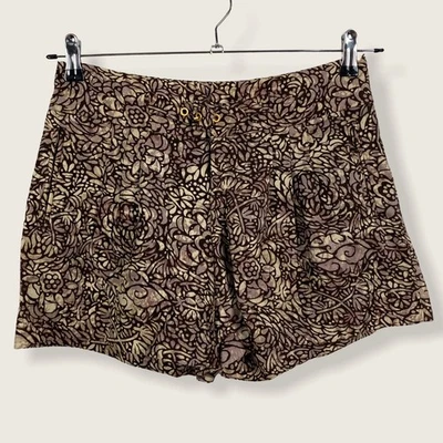 Anthropologie Coquille Doodle Shorts Floral Pleated Buckle Front Linen Size 0 - Image 1 of 4