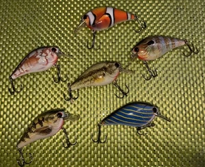 LOT 6 - CRANKBAITS DEEP DIVER FISHING LURES - Picture 1 of 13
