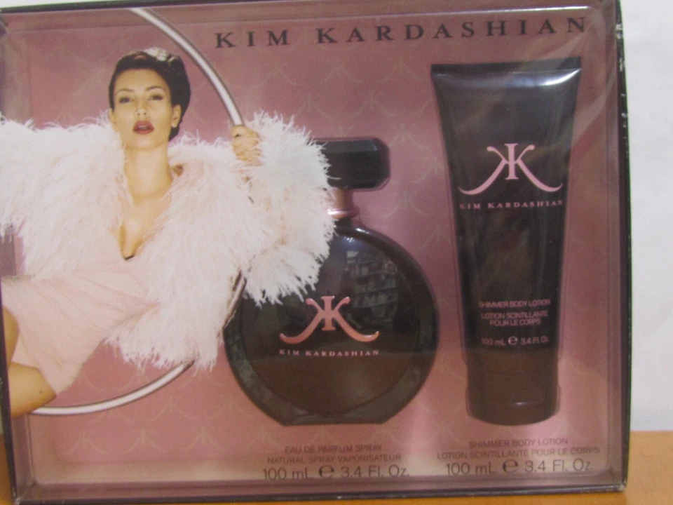 Kim Kardashian Perfume Gift Set Women 3.4 oz EDP SPR+BL - Image 1 of 1