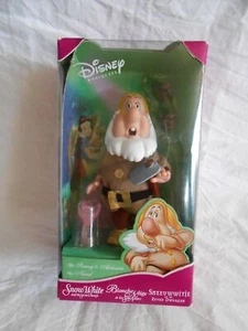 Disney Snow White and the seven Dwarfs Sneezy Doll with Axe and Ring Collectors! - Picture 1 of 6