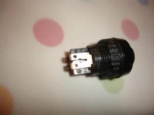 Taster Schalter rund 12 V - Bild 1 von 2