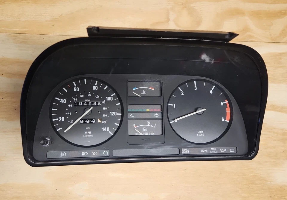 *Poco kilometraje* Tacómetro velocímetro BMW E28 524td calibre diésel OEM VDO 105 k Foto 1 de 4