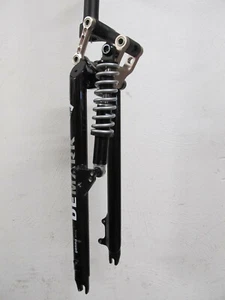 Demark Gamma One muelle de acero paralelogramo horquilla de suspensión nueva negra trekking 28" - Imagen 1 de 8