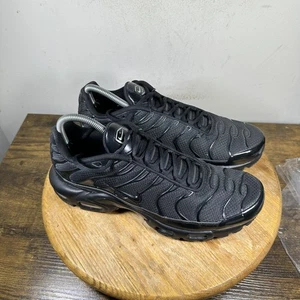 Nike Air Max Plus TN Zapatos Para Hombre Talla 10 Negro Triple Negro 604133-050 Tuned Air - Imagen 1 de 8