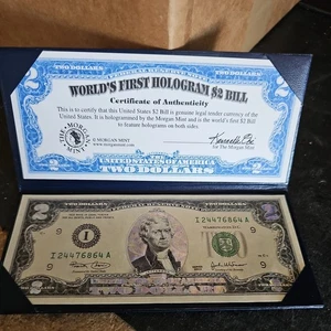 World's First 2003 Holographic Beautiful 2  Dollar Bill! - Picture 1 of 4
