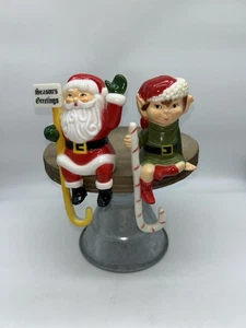 Portamedias de plástico duro vintage de Navidad de los años 60 Santa Pixie Elf 1C - Imagen 1 de 7
