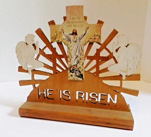 HE IS RISEN Placa de Escritorio de Madera Corte Láser Jesús Yo Soy la Resurrección - Imagen 1 de 7