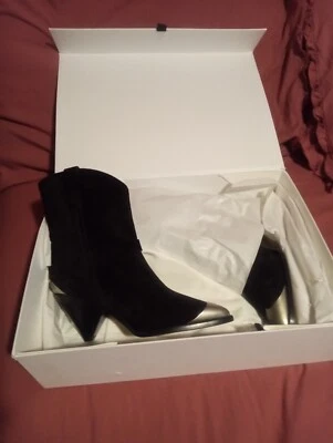 ISABEL MARANT LIMZA WESTERN BOOT IN BLACK Suede 38 - Image 1 of 4