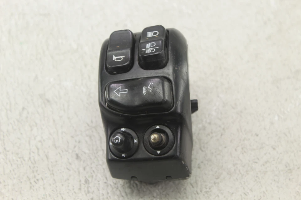 Interruptor de señales de bocina de control izquierdo Harley-Davidson Road Glide 17-19 Foto 1 de 4