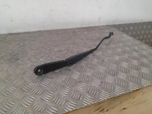 VOLVO V40 Mk3 2012-2020 Right Drivers Front Wiper Arm 31276064 - Picture 1 of 17