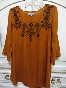 Women's Tunic Top World Market Orange Top Black Embroidered Flowers INDIA SM/MED - Picture 1 of 9