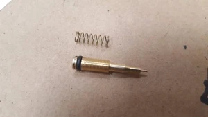 1983 1984 1985 Kawasaki ZX750 GPZ 750 carburetor air pilot mixture screw ASSY - Picture 1 of 2