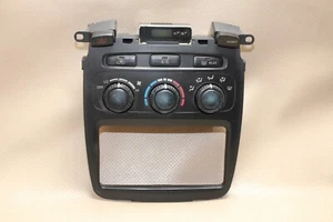 01-07 TOYOTA HIGHLANDER MANUAL CLIMATE CONTROL TEMP A/C DASH BEZEL 84010-48180 - Picture 1 of 9