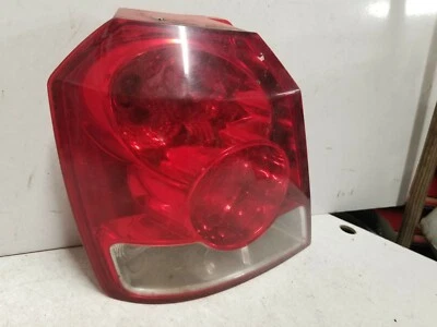 Lanterna traseira esquerda Chevrolet Aveo 2004 - Imagem 1 de 4