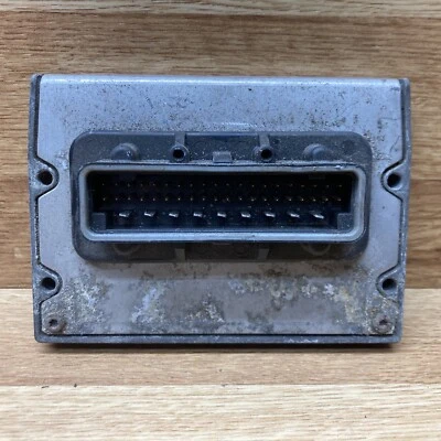 Módulo de control de carrocería Chrysler Town & Country 2001-2003 04869000AJ A Foto 1 de 3