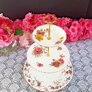 Bone China 3 Tier Cake Stand Tea Party Dessert Serving Tray Wedding Centerpiece - Foto 1 di 10