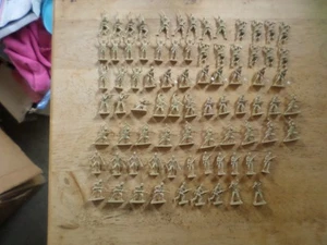 Airfix WW2 German Afrika Korps type 2 figures (loose no box) - Picture 1 of 8