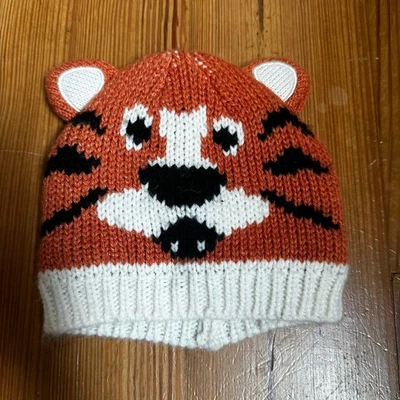 Carters orange tiger knit beanie SIZE 0-9M - Image 1 of 3