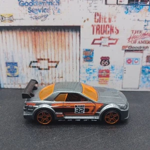Hot Wheels 2010 Mystery Cars Nissan Skyline GT-R Metallic Grey - Picture 1 of 4