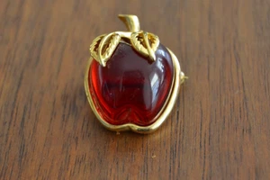 Vintage Anne Klein Gold Tone Red Lucite Apple Pin Brooch Signed AK Teacher - Picture 1 of 5