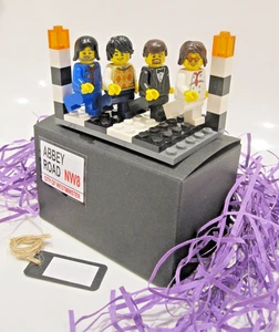 The Beatles GIFT BOX SET - 100% Genuine Lego pieces - Abbey Road zebra crossing - Picture 1 of 8