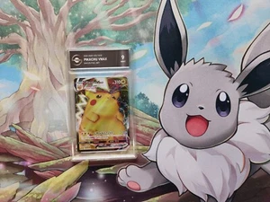 Pokémon TCG Pikachu VMAX Vivid Voltage 044/185 Holo Ultra selten - Bild 1 von 2