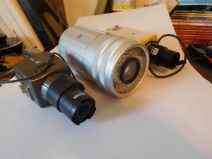 SECURITY VIDIO CAMERAS - 3 EACH.. USE AS VISUAL EFFECTS-SEE PHOTO'S - Picture 1 of 7