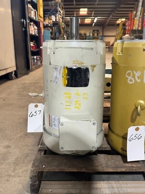 Baldor AC Motor VEM3710T 7.5 HP 1770 RPM 213TC (Item No. 657) Used - Image 1 of 2