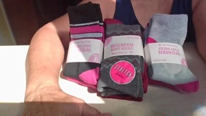 NWT! 3 Sets of 2-Packs Women's Boot Socks Size 4-10 Stretch Fabric - Picture 1 of 12