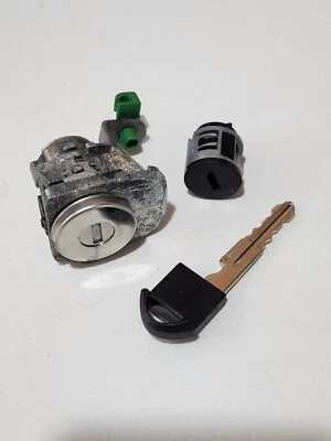 Máxima Nissan 2016-2023 OEM CONDUCTOR LADO CERRADURA PUERTA CILINDRO LLAVE H0601-3TA1A Foto 1 de 3