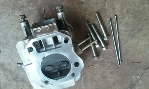 Kubota GH120-300045 Zylinderkopf - Bild 1 von 2