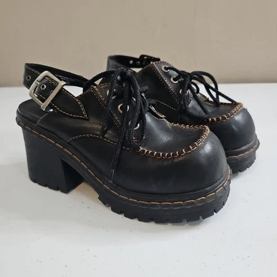 L.E.I. Vintage Y2K Black Faux Leather Chunky Platform Lace Heeled Mule 8.5 Shoes - Image 1 of 4