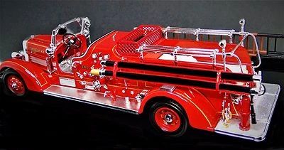 Camión de Bomberos Antiguo Rojo Clásico De Colección Metal Dream Model Car Pickup Promo Foto 1 de 4