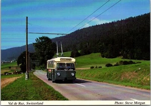 Postcard Switzerland Val de Ruz Rural Trolley Bus 32 Les Hauts-Geneveys Villiers - Picture 1 of 2