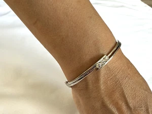 18K White Gold Natural Round Diamond 0.83ct Hinged Bangle Bracelet 18.54 gm - Picture 1 of 24