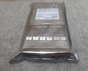 Dell EqualLogic 0A35772 HUA721010KLA330 1TB 7200RPM 32MB 3.5" Hot-Swap HDD - Picture 1 of 6