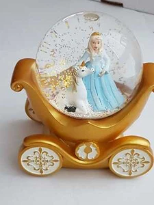 Large Princess Unicorn In A Golden Carriage Snow Globe Snowglobe - Picture 1 of 7