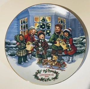 Avon Weihnachtsteller 1991 Perfect Harmony Kinder singen Porzellan - Bild 1 von 1