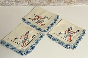 Vintage Embroidered & Crocheted Southern Belle Table Napkins - Picture 1 of 3