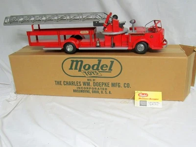 DOEPKE AMERICAN LAFRANCE AERIAL LADDER -- 几乎完好原版复制品盒--无底价 — 第 1/4 张图片