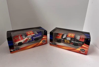 2 Hot Wheels Racing 1:24 Die Cast NASCAR 2002 Chevy Marines Race Car Diecast #25 - Image 1 of 4