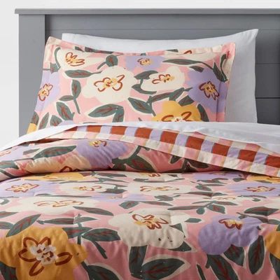 Full/Queen Flower/Plaid Reversible Kids' Comforter Set - Pillowfort - Image 1 of 4