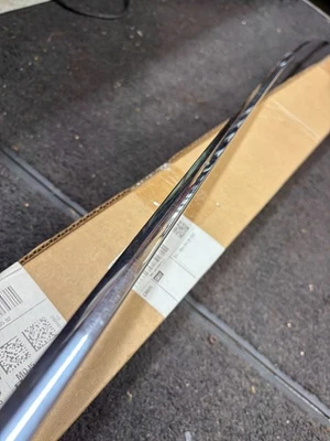 1968 OLDSMOBILE CUTLASS 442 HURST OLDS RIGHT FENDER UPPER PEAK MOLDING OLDS - Image 1 of 3