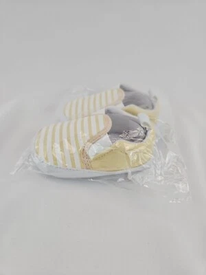 Non-slip canvas booties, light brown, suitable for children 6-12 months old - Image 1 of 4