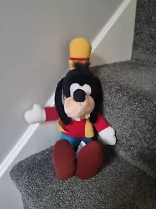 1989 Hasbro Goofy Soft Toy - Picture 1 of 4