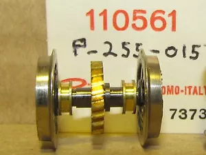 P-255-015 RUOTA MOTRICE PER AHM RIVAROSSI 0-6-0 INTERRUTTORE AKA 110561 NUOVO - Foto 1 di 1