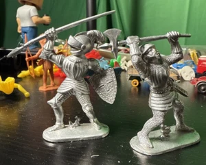 Vintage JEAN HOEFLER/WEST GERMANY Lot of 2 SILVER KNIGHTS - Picture 1 of 7