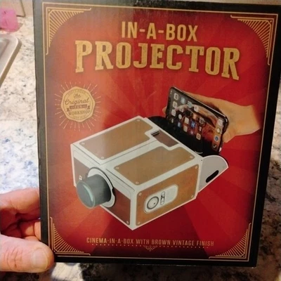 Projector In A Box  Phone Movie Photo Projector Fits Phones 3.1 X 6.3 Inches - Image 1 of 4