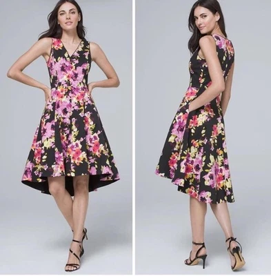 Vestido para mujer White House Black Market cuello en V sin mangas floral calce y acampanado 2 Foto 1 de 4